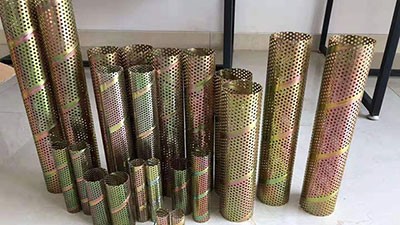 螺旋沖(chong)孔焊管(guǎn)