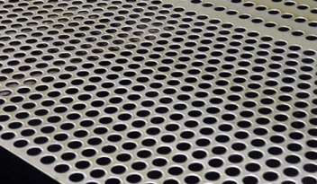 沖(chong)孔網的度如何保(bǎo)證