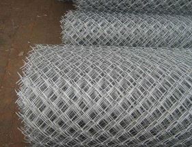 沖孔(kǒng)網防腐(fǔ)蝕的重(zhong)要作用(yong)