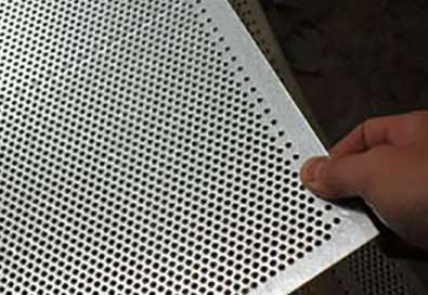 淺析不鏽鋼(gāng)沖孔網的粘(zhān)接方式