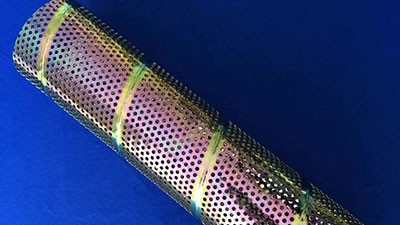 螺旋沖孔(kong)焊管