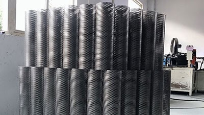 直縫(féng)沖孔焊管